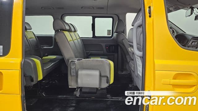 Hyundai Grand Starex детский перевозочный автомобиль, 2017 13