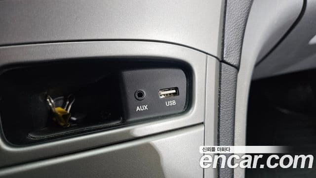 Hyundai Grand Starex детский перевозочный автомобиль, 2017 18