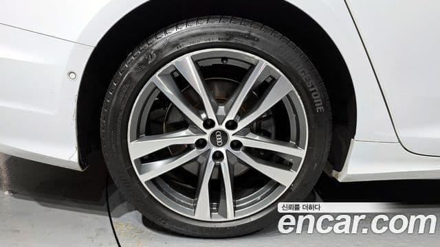 Audi A6 (C8) Premium, 2022 все фото