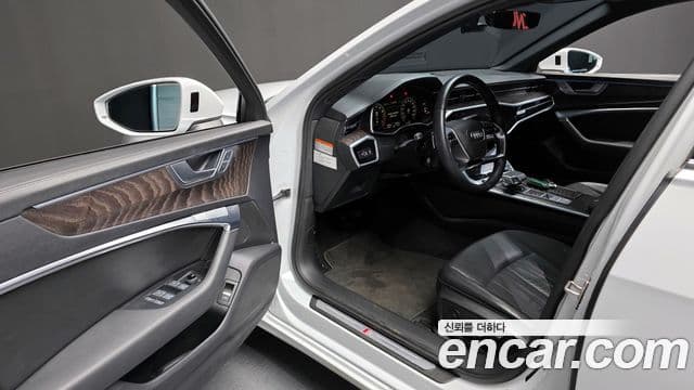 Audi A6 (C8) Premium, 2022 10