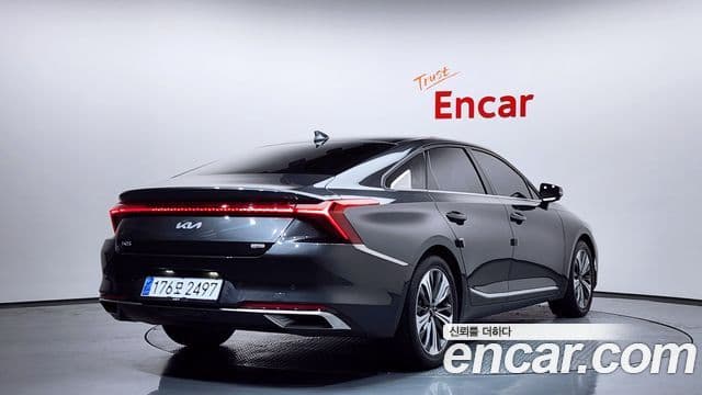 Kia K8 гибрид Noblesse, 2022 2