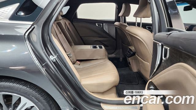 Kia K8 гибрид Noblesse, 2022 12