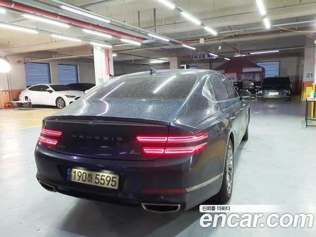 Genesis G80 (RG3) бензин 2.5 турбо AWD, 2023 10