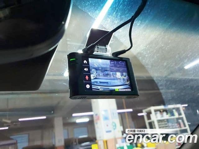 Genesis G80 (RG3) бензин 2.5 турбо AWD, 2023 14