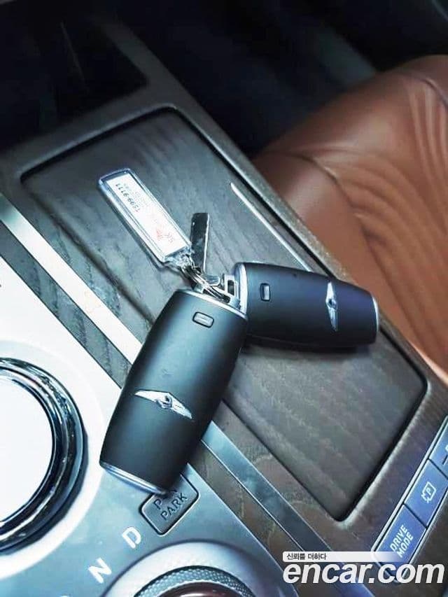 Genesis G80 (RG3) бензин 2.5 турбо AWD, 2023 15