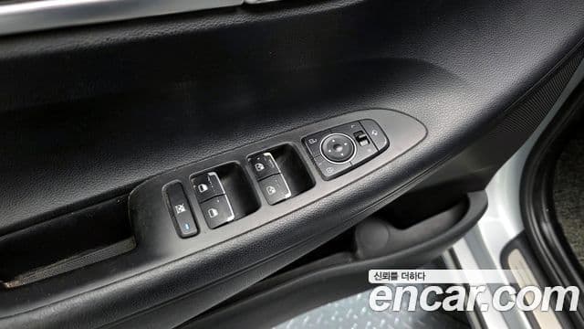 Hyundai Grandeur IG Standard, 2019 17