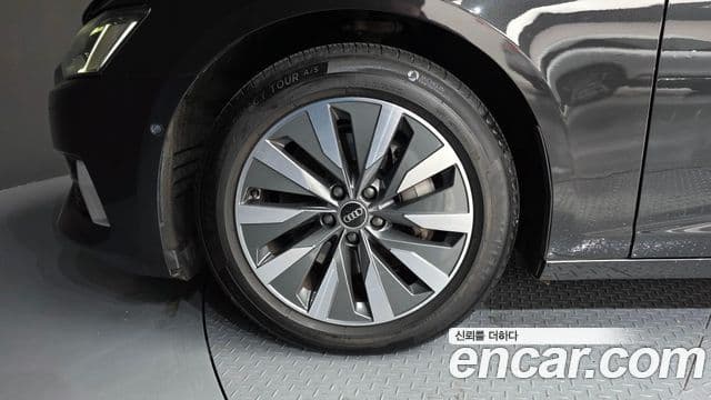 Audi A6 (C8), 2021 все фото