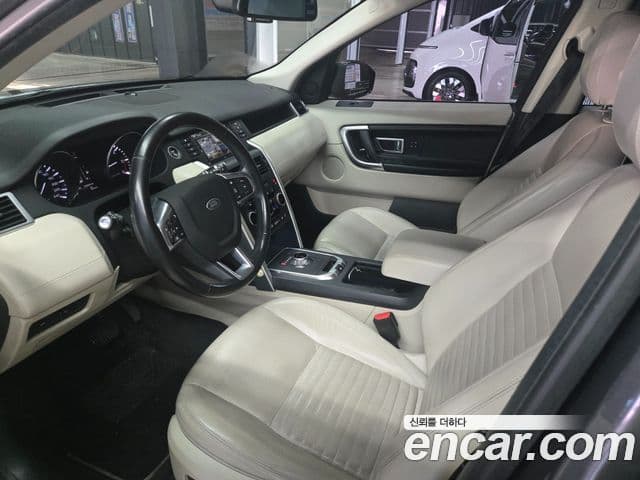 Land Rover Discovery Sport 2.0 TD4 SE, 2016 10