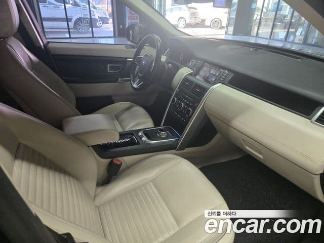 Land Rover Discovery Sport 2.0 TD4 SE, 2016 11