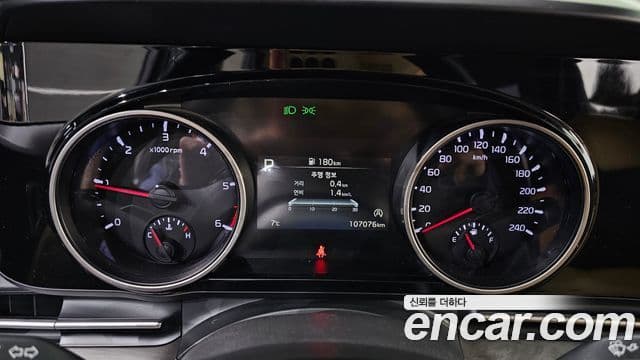 Kia Carnival 4세대 Prestige, 2021 8
