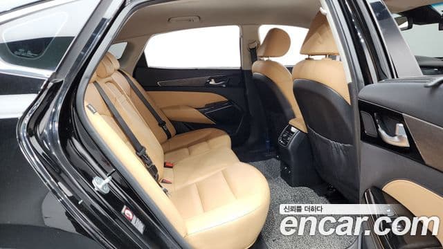 Kia K7 Premier Noblesse, 2020 12