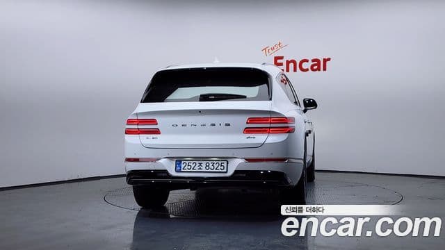 Genesis GV80, 2020 4