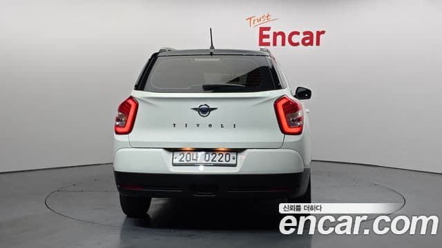 KG모빌리티(SsangYong) Tivoli Air дизель AX 2WD, 2016 4