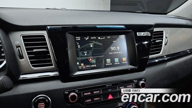 Kia Niro Prestige, 2017 14