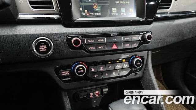 Kia Niro Prestige, 2017 15