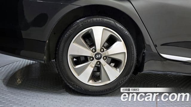 Hyundai Sonata гибрид Premier, 2012 все фото