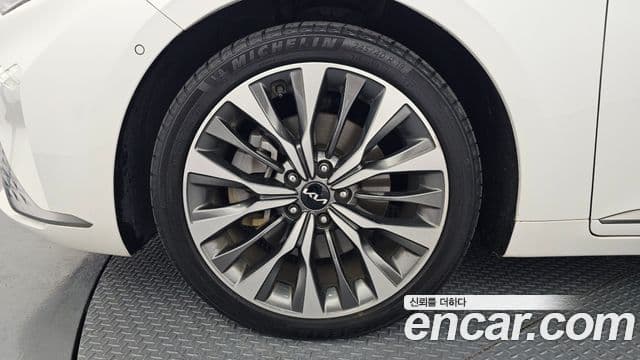 Kia K8 Signature, 2022 все фото