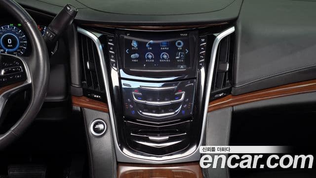 Cadillac Escalade 4세대, 2018 14