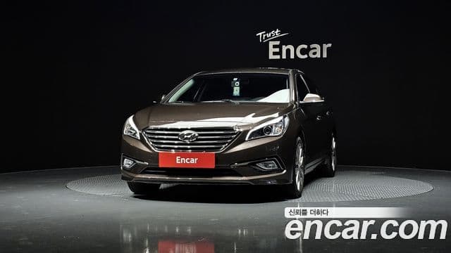 Hyundai LF Sonata 2.0 Smart, 2015 3