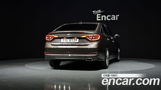 Hyundai LF Sonata 2.0 Smart, 2015 4