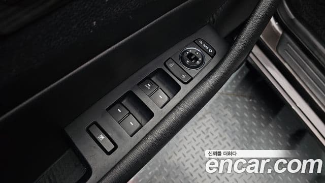 Hyundai LF Sonata 2.0 Smart, 2015 17