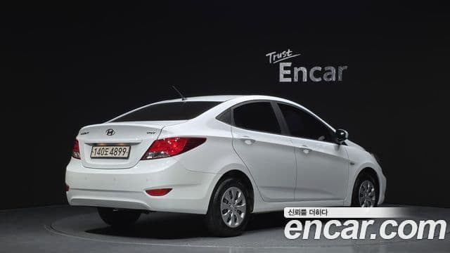 Hyundai Accent(новый кузов / новое поколение) дизель 1.6 VGT Smart, 2017 2