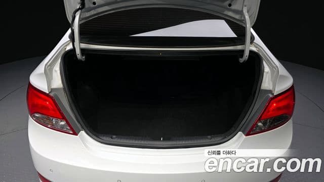 Hyundai Accent(новый кузов / новое поколение) дизель 1.6 VGT Smart, 2017 20