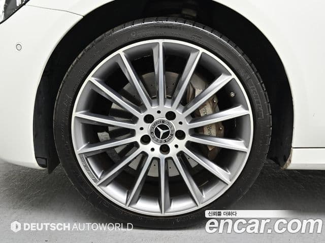 Mercedes-Benz E-класс W213 AMG Line, 2022 все фото