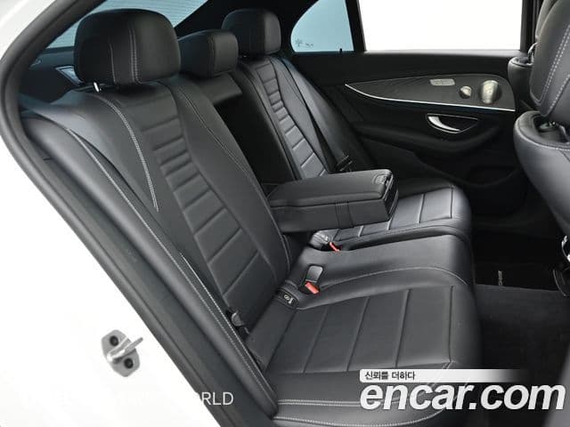 Mercedes-Benz E-класс W213 AMG Line, 2022 12