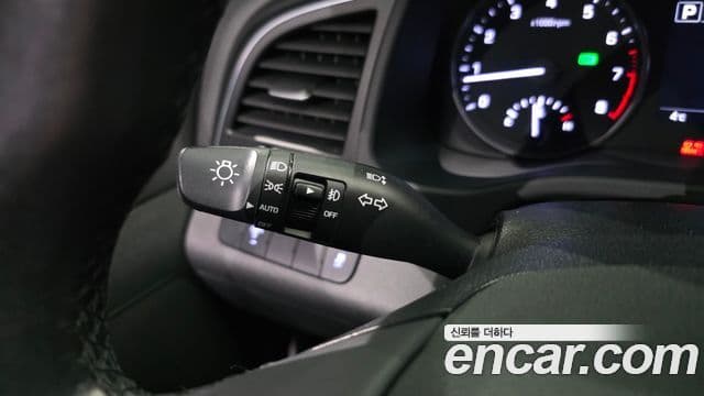 Hyundai Avante AD Modern, 2016 18