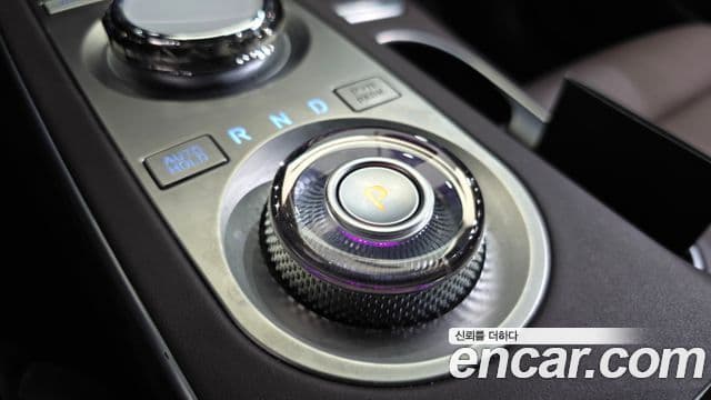 Genesis GV70, 2024 9