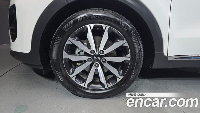 Kia Sportage 4세대 дизель 1.7 2WD Trendy, 2018 все фото