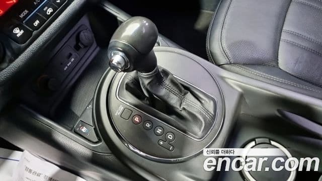 Kia Sportage R топовая версия, 2012 9