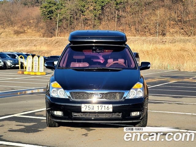 Kia Carnival R Premium, 2013 1