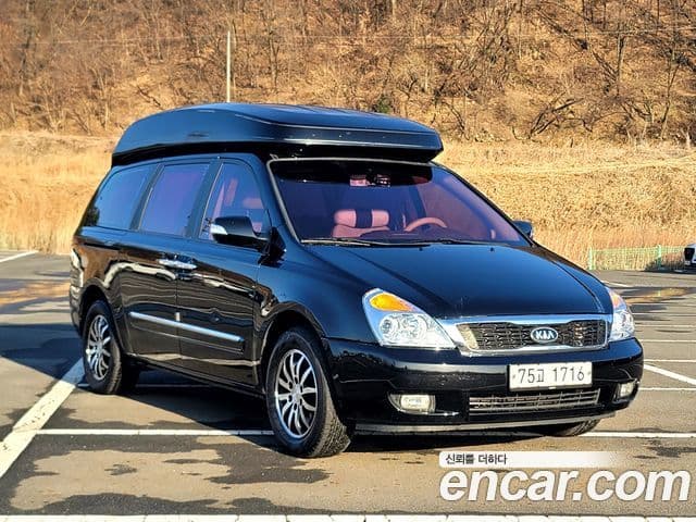 Kia Carnival R Premium, 2013 2