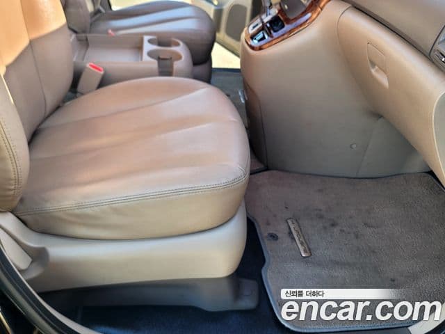 Kia Carnival R Premium, 2013 6