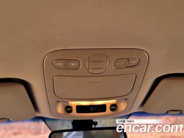 Kia Carnival R Premium, 2013 13