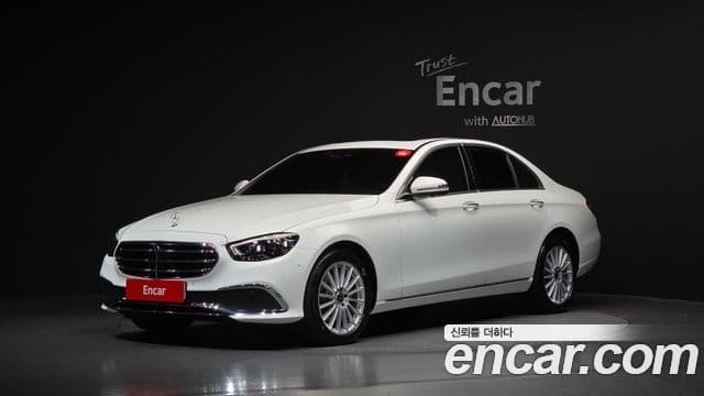 Mercedes-Benz E-класс W213 Exclusive, 2023 1