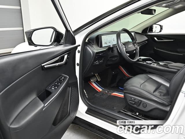 Kia EV6 Earth, 2023 11