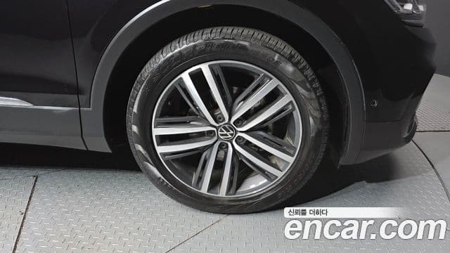 Volkswagen Tiguan 2세대 Prestige, 2023 все фото
