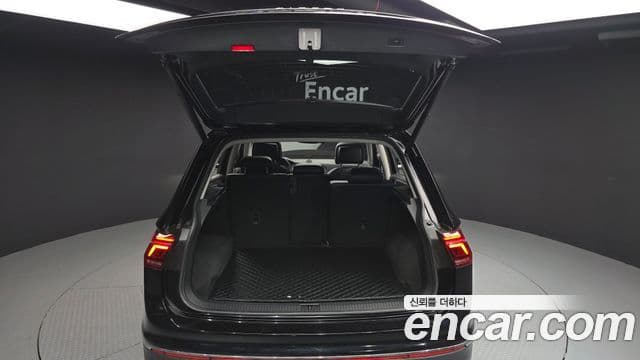 Volkswagen Tiguan 2세대 Prestige, 2023 20