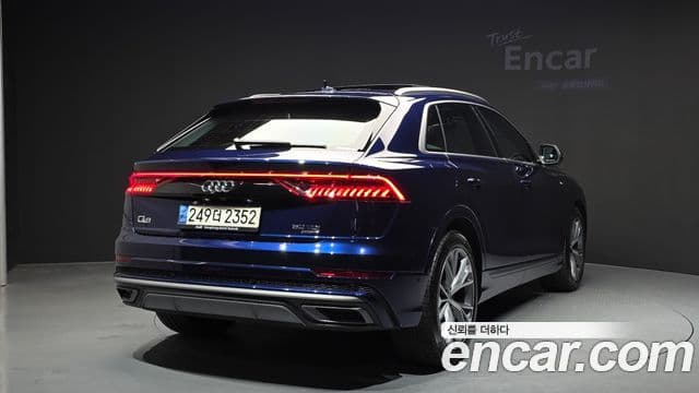 Audi Q8 (4M) Premium, 2021 2