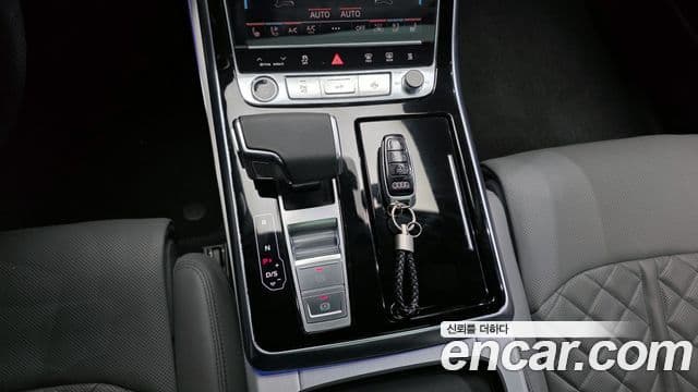 Audi Q8 (4M) Premium, 2021 9