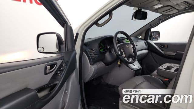 Hyundai Grand Starex кемпер, 2011 10