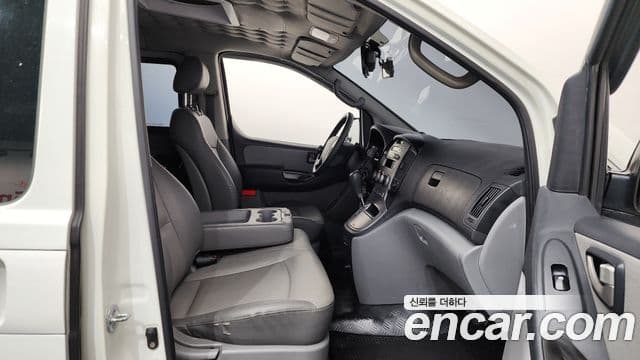 Hyundai Grand Starex кемпер, 2011 11