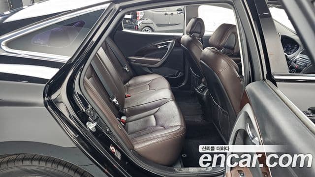 Hyundai Grandeur HG Modern, 2015 12
