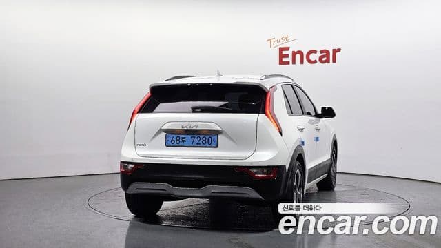 Kia D All New Niro EV Air, 2023 4