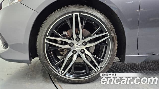 Honda Accord 10세대 2.0 гибрид Туринг (Touring), 2022 все фото