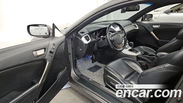 Hyundai The / новый New Genesis купе 200 турбо S, 2012 10