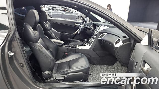 Hyundai The / новый New Genesis купе 200 турбо S, 2012 11